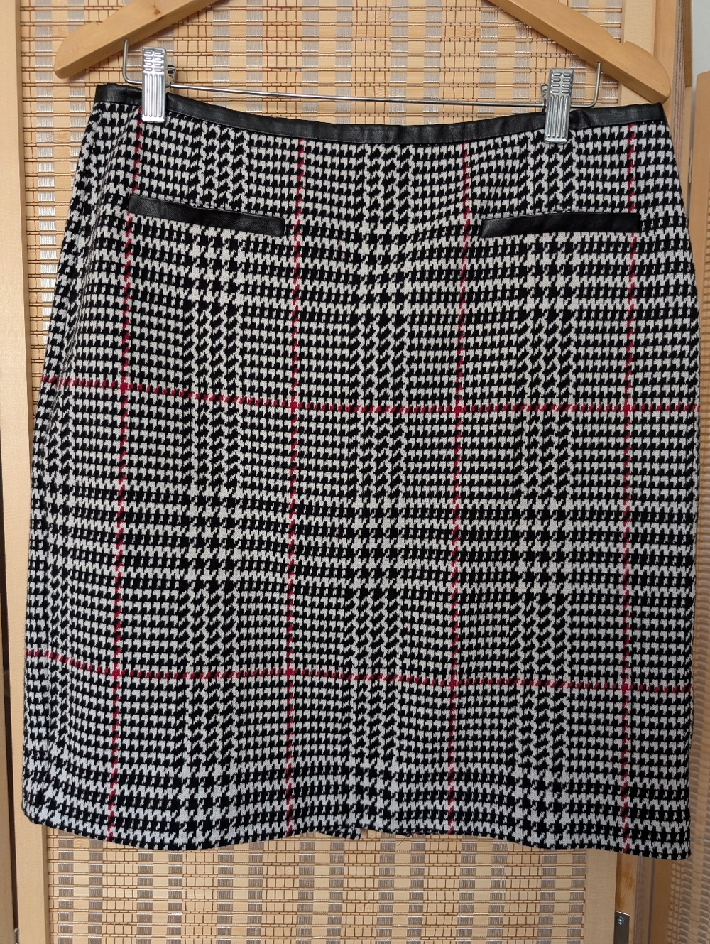 Talbots Black-and-White Houndstooth Pencil Skirt with Red Windowpane